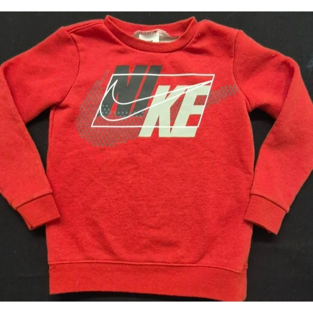 Nike kids red pullover sweatshirt‎ gray/white graphic print crew neck sz. 4T